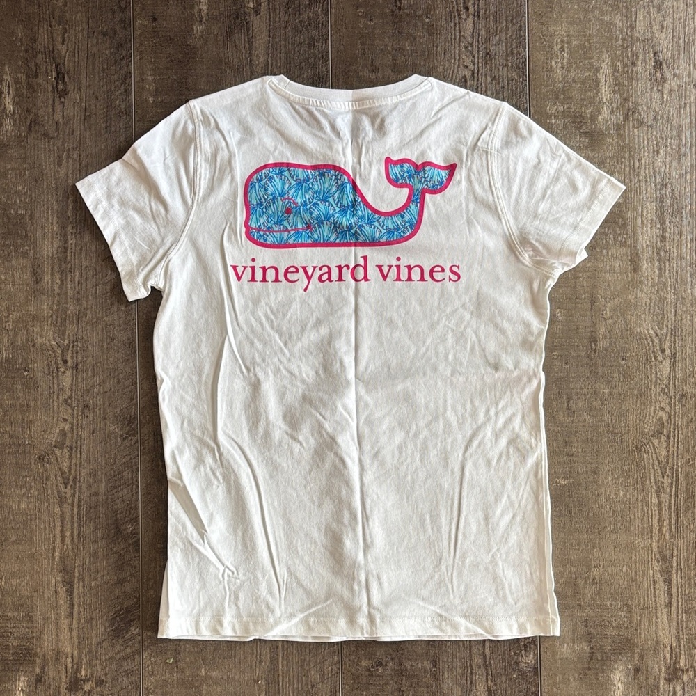 Vineyard Vines White Pocet Tee with Blue and Pink Whale